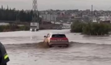 Selde araçlar durdu, TOGG yoluna devam etti!