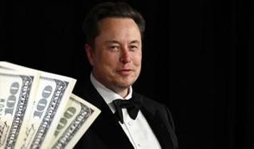 Elon Musk, servetini artırarak tarih yazdı