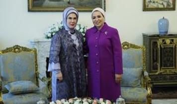 Emine Erdoğan, Mısır Cumhurbaşkanı'nın eşi Entissar Amer ile görüştü