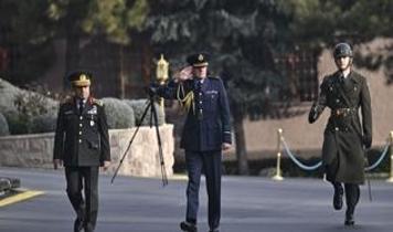 Ankara'da dikkat çeken askeri buluşma! İki ülkenin en üst komutanları görüştü