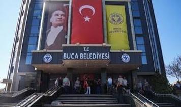 Buca Belediyesi'ne yolsuzluk operasyonu: Çok sayıda kişi gözaltına alındı