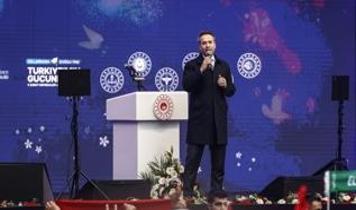 Bakan Bayraktar: 455 bininci konutu hak sahibine teslim ederek adeta şehirlerimizi yeniden inşa ettik