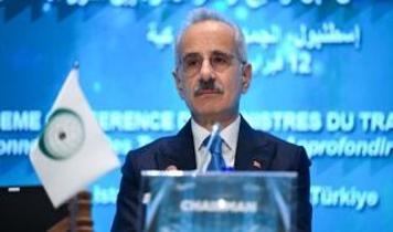 Bakan Uraloğlu: Türkiye sadece geçiş ülkesi değil tedarik zincirlerinin de konumlarındandır