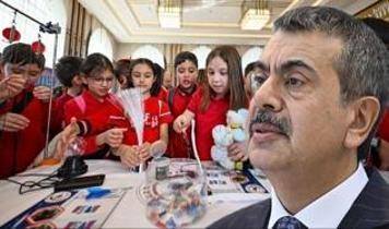 Bakan Tekin'den muhalefete “milli şuur” dersine davet: Önce okuma yazma öğrensinler