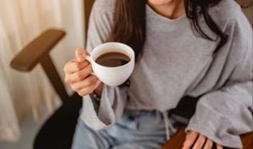 Günde 100 fincan kahve içen kadının yaşadıkları herkesi şaşırttı