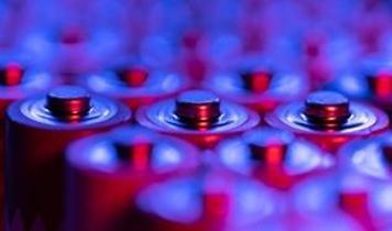 Çin'de su bazlı pil atılımı! Güvenli ve uzun ömürlü enerji dönemi başlıyor