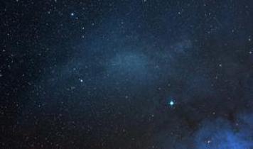 Yıldızlar birbirlerinden ne kadar uzaktalar?