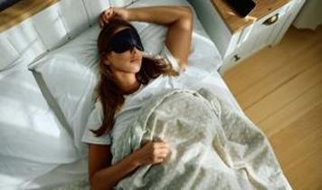 Uzmanlar uyarıyor! Uyku lüks değil, beyin için zorunlu bakım süreci