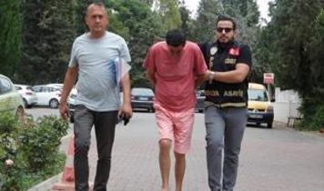 Oğlunu parkta 36 bıçak darbesiyle öldüren babaya müebbet