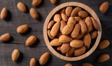 Günde 23 badem mucizesi! Uzman diyetisyenden çarpıcı açıklama
