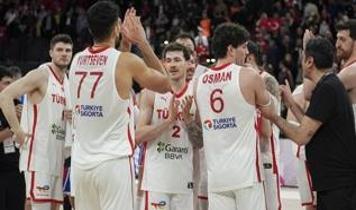 A Milli Erkek Basketbol Takımı, dünya sıralamasındaki yerini korudu