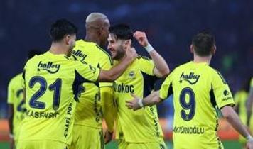 Fenerbahçe-Samsunspor maç kadrosu: Fenerbahçe-Samsunspor maçı muhtemel 11'ler!