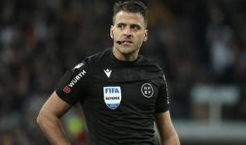 Galatasaray-Liverpool maçında düdük çalacak hakem belli oldu