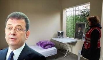 CHP bunu da yaptı! Maket hücreye ziyaret turları