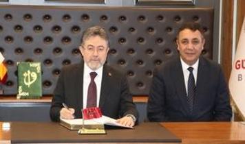 Bakan Yumaklı: Gübre stoklarımız yeterli, tarımsal üretimde risk yok