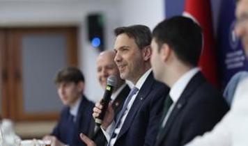 Enerji Bakanı Bayraktar: Bölgedeki çatışmalar enerji bağımsızlığını gündeme getirdi