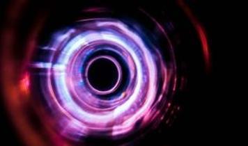 Dünya onu konuşuyor! 12 yaşında evinde nükleer füzyon reaktörü kurdu