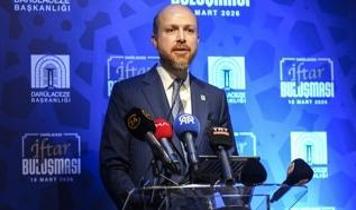 Darülaceze İdare Meclisi Üyesi Bilal Erdoğan, Darülaceze sakinleriyle iftar programında konuştu