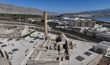 Tarihi Hasankeyf ilçesi bu yıl 1 milyonu aşkın ziyaretçi ağırlamak istiyor