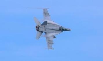 İran ordusu: Ülkenin güneyinde bir F-15 savaş uçağı düşürüldü