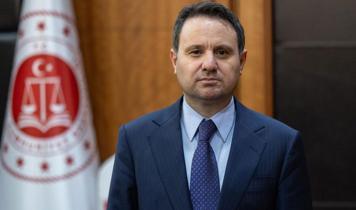 CHP'li Emir'e açtığı davadan kazandığı tazminatı AFAD'a bağışladı