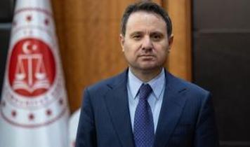 CHP'li Emir'e açtığı davadan kazandığı tazminatı AFAD'a bağışladı