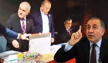 Gürsel Tekin'den "baklava kutulu" rüşvet göndermesi