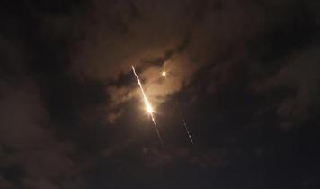 İran, İsrail'e gece yarısından bu yana 6 misilleme saldırısı düzenledi