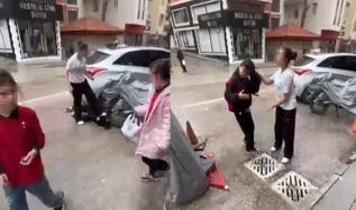 Isparta'da akran zorbalığı! “Böcek gibi ezerim” deyip arkadaşını darp etti!