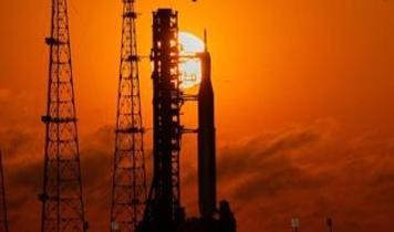 NASA Kennedy Uzay Merkezi'nde Artemis II için geri sayım başladı