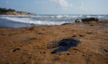 Meksika'dan Küba'ya insani yardım taşıyan iki gemi Karayipler'de kayboldu