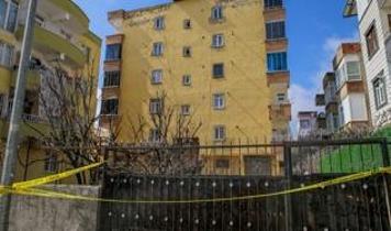 Kolonlardan ses geldi ihbarı: 5 katlı bina boşaltıldı