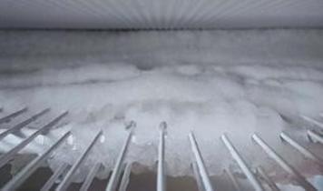 Alüminyum folyo ile dondurucudaki buz sorununa hızlı çözüm