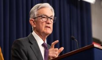 Fed Başkanı Powell, politikalarının "bekle-gör" için uygun konumda olduğunu söyledi
