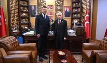 Özgür Bayraktar, MHP Genel Başkan Yardımcılığı görevine getirildi