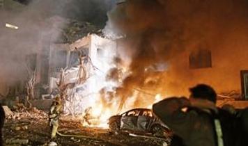 İran'dan İsrail'e 1 saatte 3 saldırı... Füze yağmuruna tutuldular