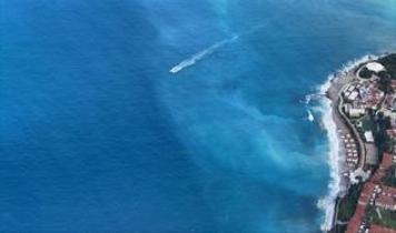 Yağmurun ardından kartpostallık manzara: Ölüdeniz turkuaz renge büründü