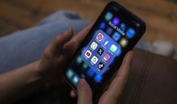 Sosyal medyada "15 yaş" sınırı yasalaşıyor