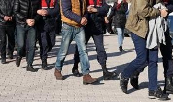 Manisa'da FETÖ'ye büyük darbe! Ortaokul öğrencilerini hedef alan gizli yapılanma çökertildi