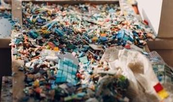 Plastik geri dönüşümünde devrim! Yeni kimyasal reaksiyon ezber bozuyor