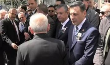 CHP'de soğuk rüzgar! Kılıçdaroğlu, Özel'i görmezden geldi