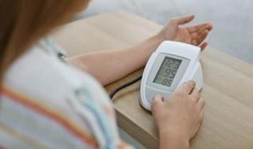 Kadınlarda sabah yüksek tansiyon uyarısı! Uzmanlar erken müdahale çağrısı yaptı