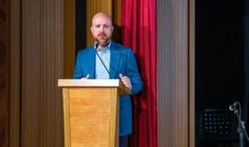 Palet Türk Müziği İlkokulunda musiki eğitimi alan öğrencilere sertifikaları verildi