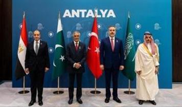 Bakan Fidan, Türkiye-Mısır-Pakistan-Suudi Arabistan Dışişleri Bakanları Toplantısı'na ev sahipliği yaptı
