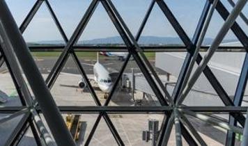 Cenova Havalimanı'nda tarihi modernizasyon adımı! 27,6 milyon euroluk yatırım başladı