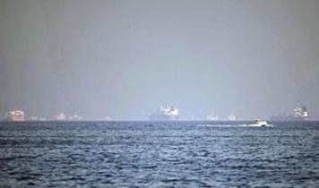 İran bağlantılı tankerlerin ABD ablukasını aştığı öne sürüldü