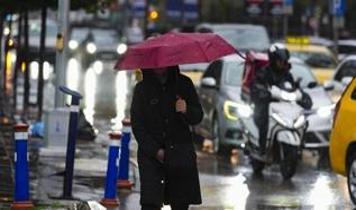 23 Nisan 2026 Perşembe Bugün hava durumu: Çok bulutlu, aralıklı sağanak yağışlı bekleniyor