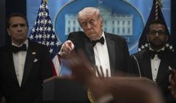 Trump'tan silahlı saldırı sonrası sert tepki: Ben tecavüzcü, pedofili değilim