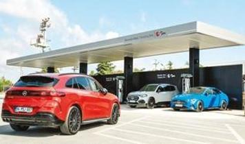 Mercedes'e özel ilk şarj istasyonu açıldı