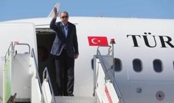 Cumhurbaşkanı Erdoğan, Katar'daki temaslarının ardından yurda döndü